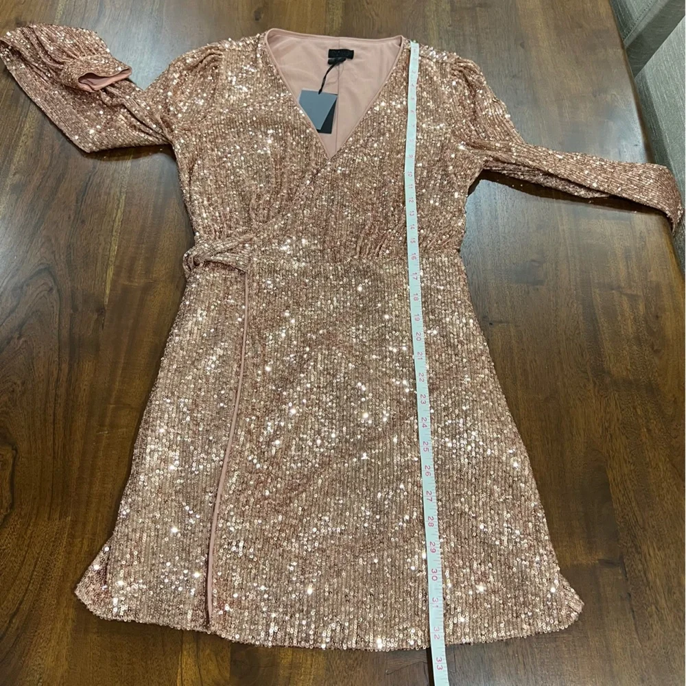NBD Janet Gold Sequin Wrap Dress Size Small - Picture 9 of 9
